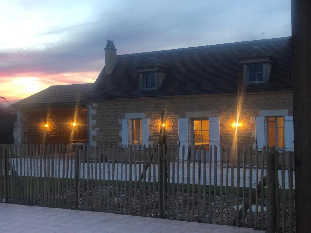 Gite Chateau De Peyrel Prigonrieux Bagian luar foto